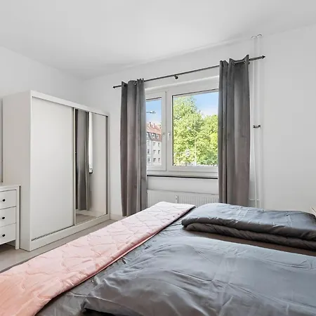 Flora Furnished Fair Apartment *